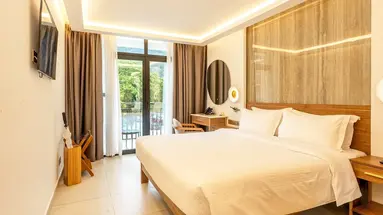 Coral Strand Smart Choice Hotel