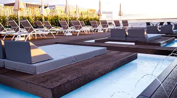 CORAL SUITES & SPA (ADULTS ONLY 16+)