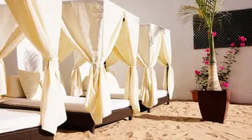 CORAL SUITES & SPA (ADULTS ONLY 16+)