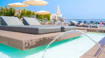 Coral Suites & Spa (Only Adults)
