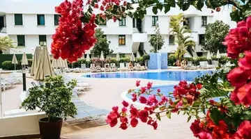 Coral Suites & Spa (Only Adults)