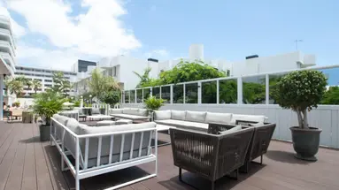 Coral Suites & Spa
