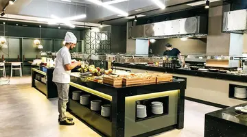 Coral Suites & Spa