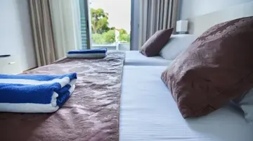 CORAL VILLAS LA QUINTA