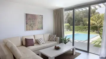 CORAL VILLAS LA QUINTA