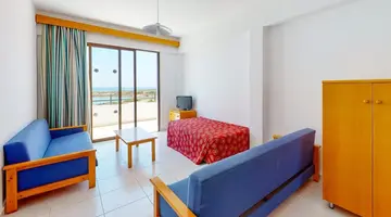 Corallia Beach Hotel Apartments