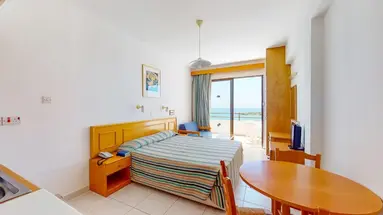 Corallia Beach Hotel Apts