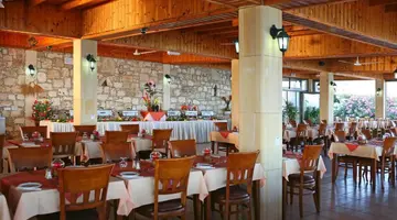 Corallia Beach Hotel Apts