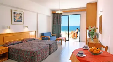 Corallia Beach Hotel Apts