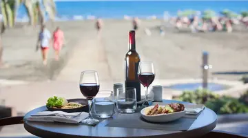Corallium Beach by Lopesan Hotels - Adul