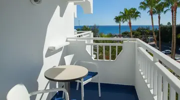 Corallium Beach by Lopesan Hotels