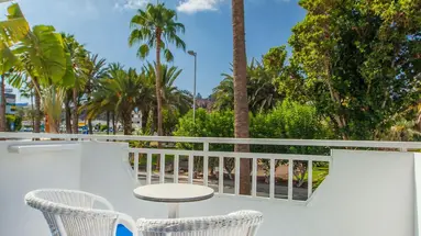Corallium Beach by Lopesan Hotels