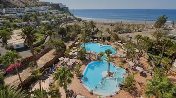 Corallium Beach