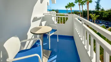 Corallium Beach