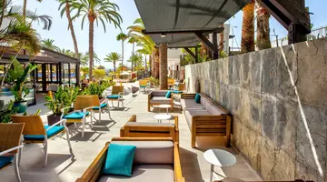 Corallium Beach