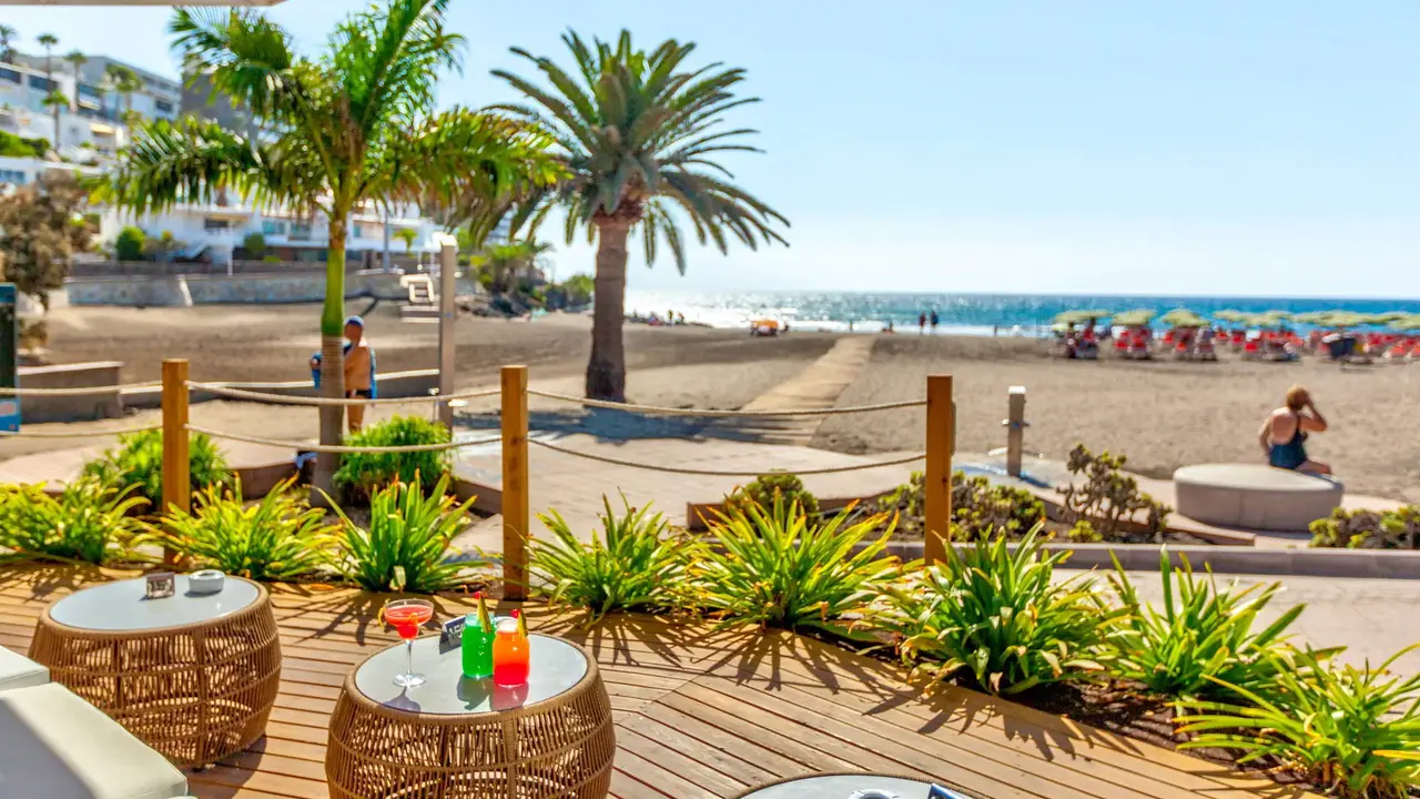 Corallium Beach