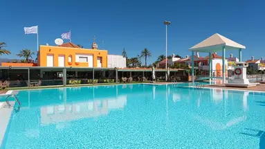 Cordial Green Golf Bungalows
