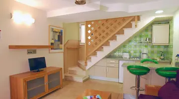 Cordial Green Golf Bungalows