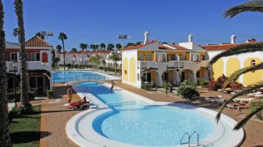 Cordial Green Golf Bungalows