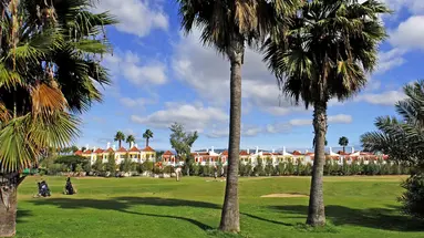 Cordial Green Golf Bungalows