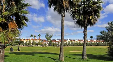 Cordial Green Golf Bungalows