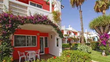 Cordial Green Golf Bungalows