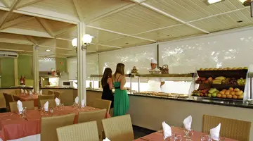 Cordial Green Golf Bungalows