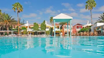 Cordial Green Golf Bungalows