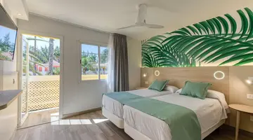 Cordial Green Golf Bungalows