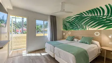 Cordial Green Golf Bungalows