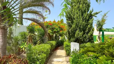 Cordial Sandy Golf Bungalows