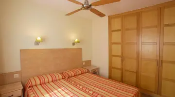 Cordial Sandy Golf Bungalows