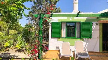 Cordial Sandy Golf Bungalows