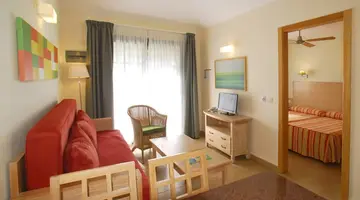 Cordial Sandy Golf Bungalows