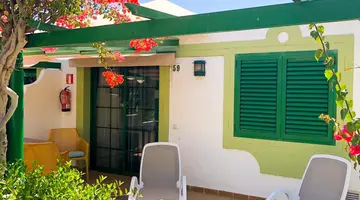 Cordial Sandy Golf Bungalows