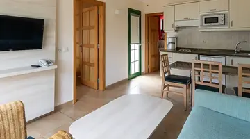 Cordial Sandy Golf Bungalows