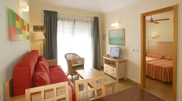 Cordial Sandy Golf Bungalows
