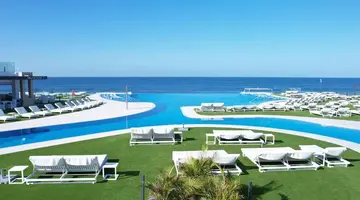 Cordial Santa Agueda & Perchel Beach Club