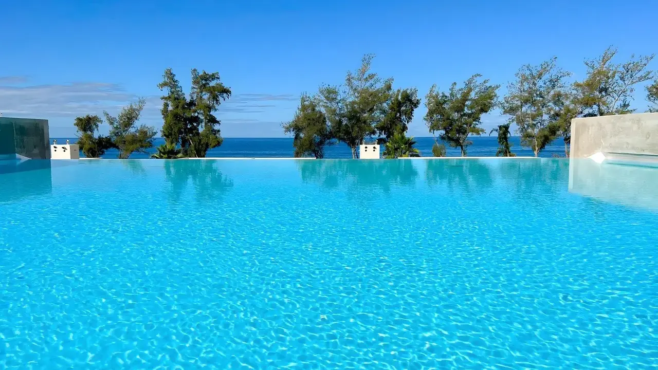 Cordial Santa Agueda & Perchel Beach Club