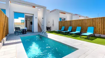 Cordial Santa Agueda & Perchel Beach Club