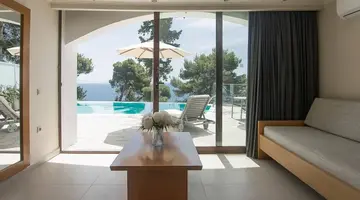 CORFU HOLIDAY PALACE