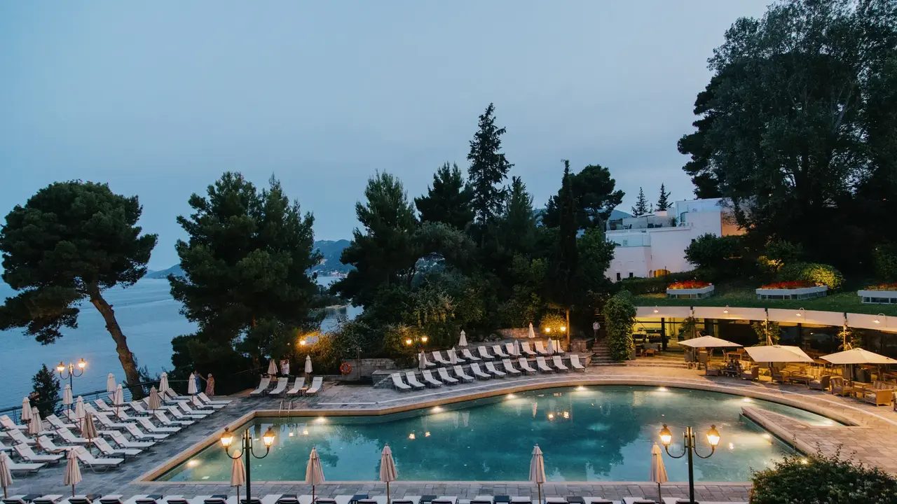 CORFU HOLIDAY PALACE