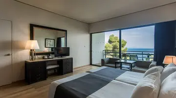 CORFU HOLIDAY PALACE