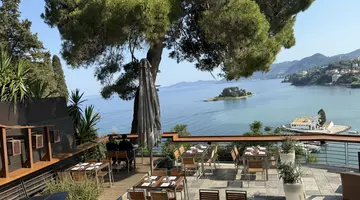 CORFU HOLIDAY PALACE