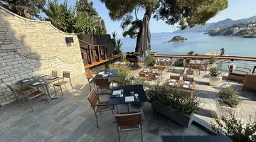 CORFU HOLIDAY PALACE