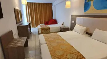 Corfu Hotel