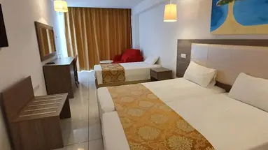 Corfu Hotel