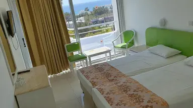 Corfu Hotel