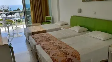 Corfu Hotel