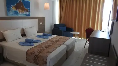 Corfu Hotel